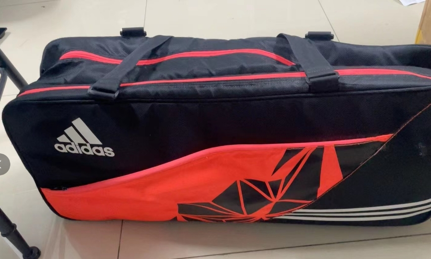 阿迪达斯 adidas 羽毛球包 闲置出