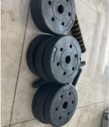 二手哑铃出售 - 几乎全新，锻炼变轻松